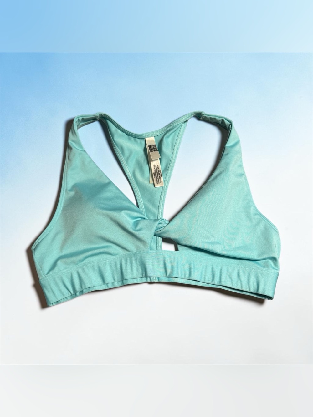 PINK Ultimate Lightly Lined Twist Front Sports Bra